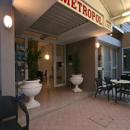 Metropol Hotel 3*